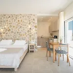 Kathara Bay Aparthotel