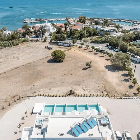 Ξενοδοχείο με διαμερίσματα Kathara Bay