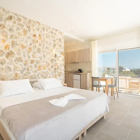Kathara Bay Lejlighedshotel 4*